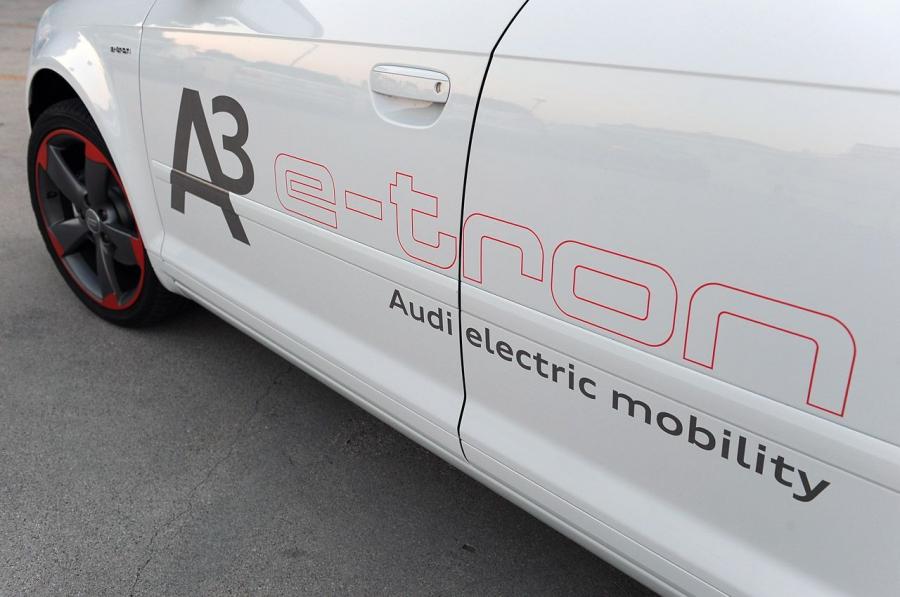 Детали экстерьера Audi A3 Sportback e-tron (8V) 2012 года  (NA) (фото 27 из 28)